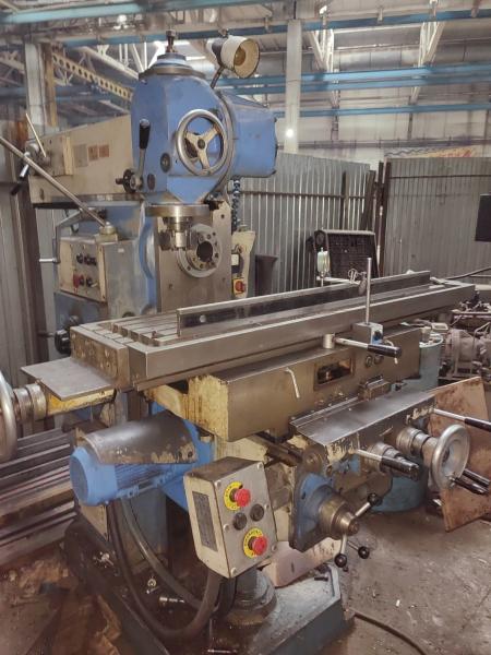 Продается модель 6К82Ш - Станок широкоуниверсальный консольно-фрезерный